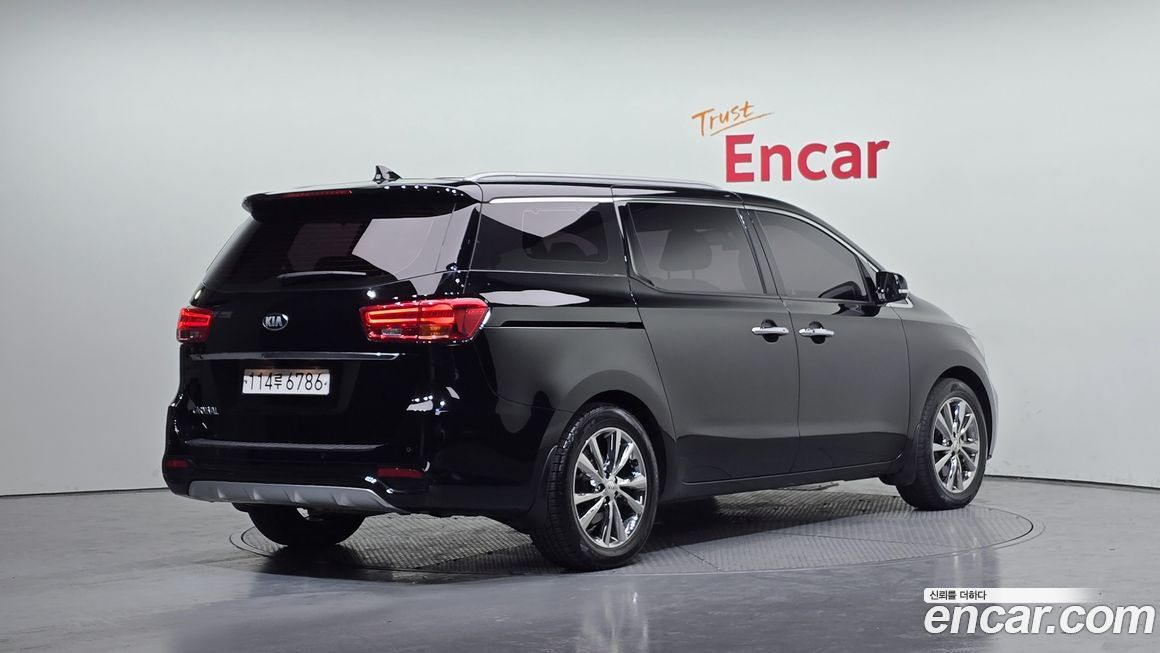 Kia Canival 2019