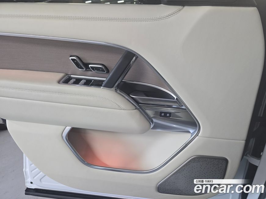 Land Rover Range Rover 2024