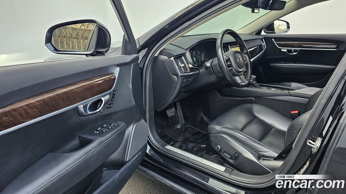 Volvo S90 2017