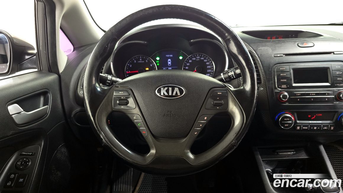 Kia K3 2013