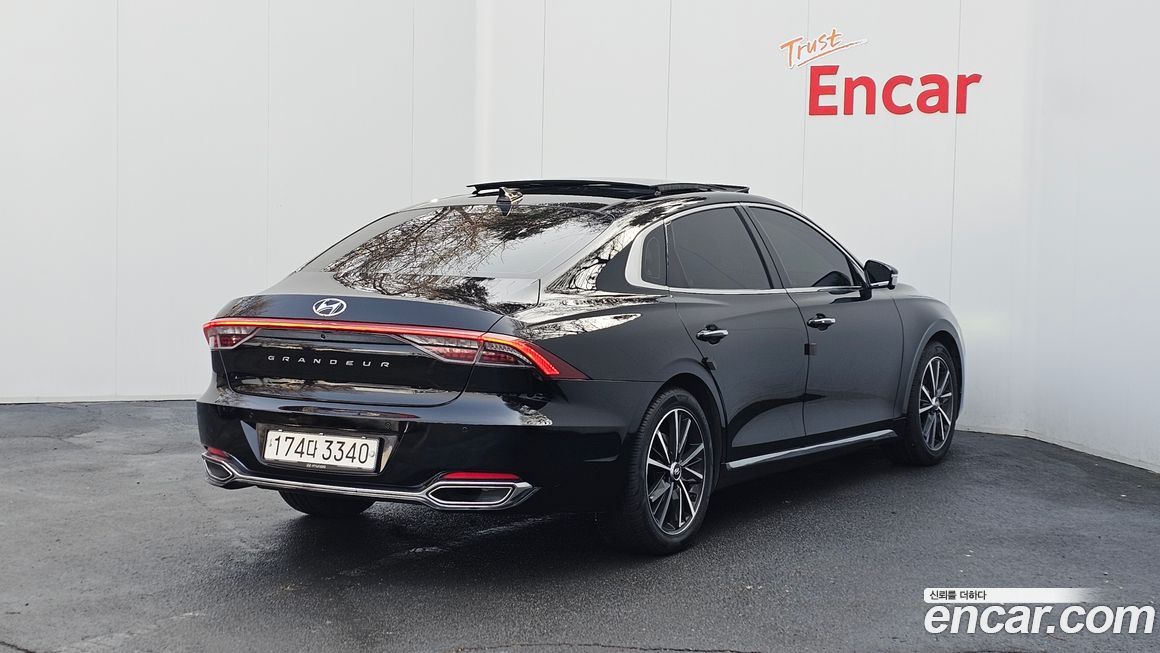 Hyundai Grandeur 2021