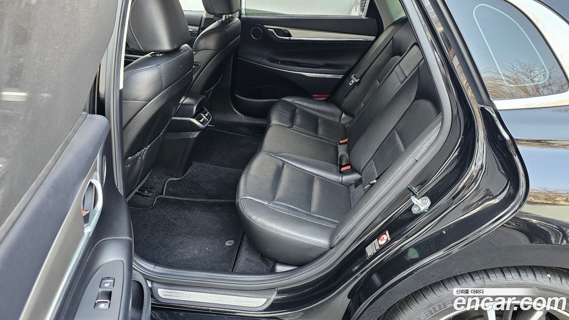 Hyundai Grandeur 2021