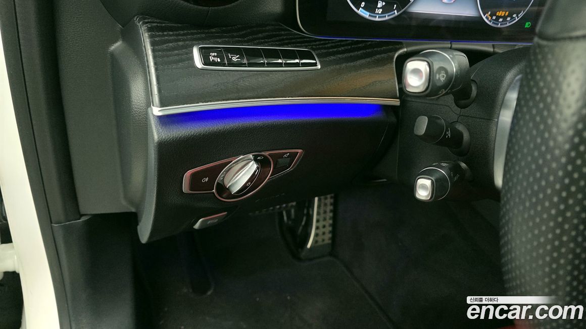 Mercedes-Benz E-Class 2017