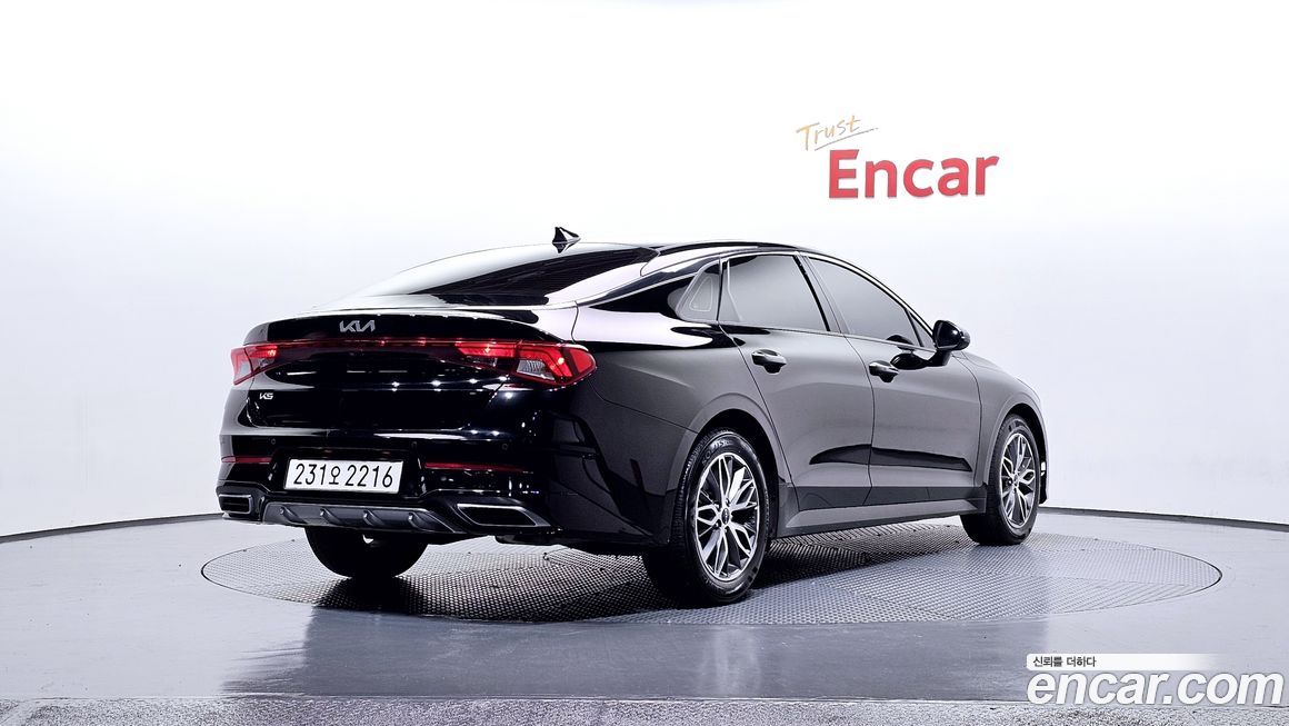 Kia K5 2023