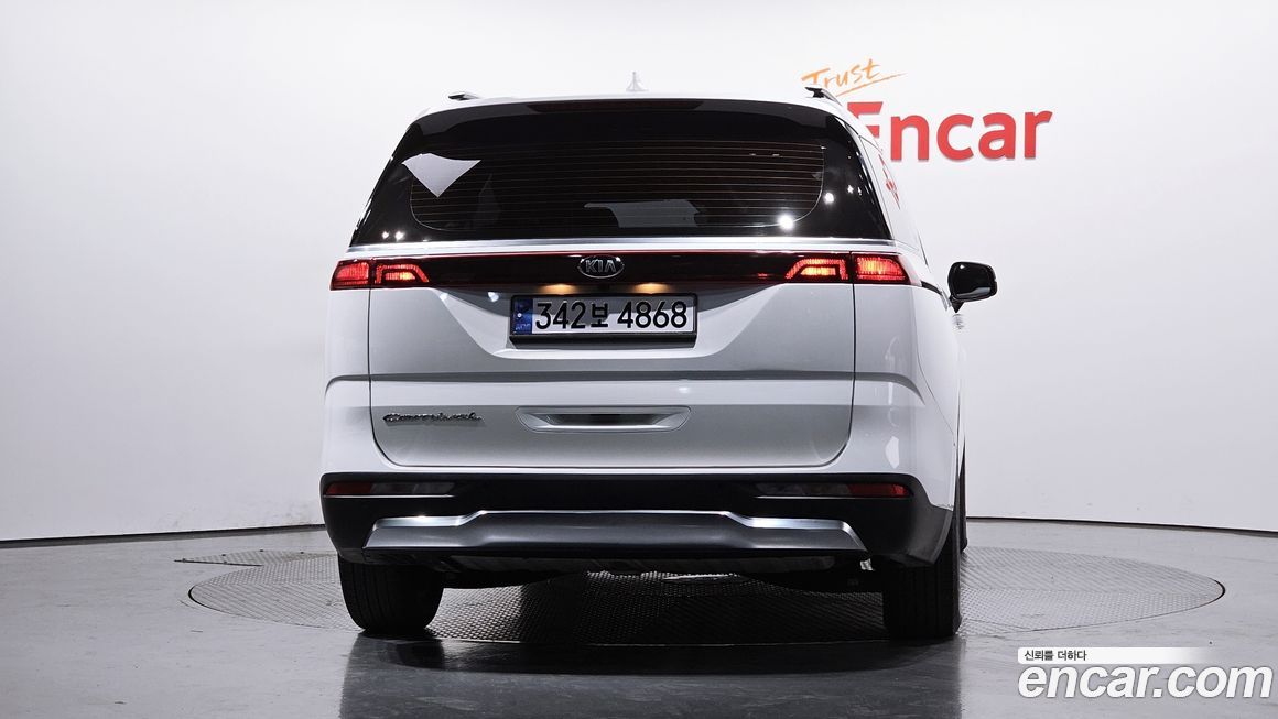 Kia Canival 2021