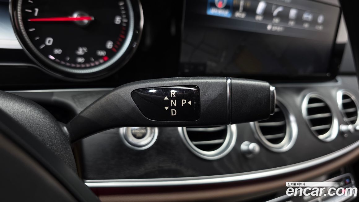 Mercedes-Benz E-Class 2017