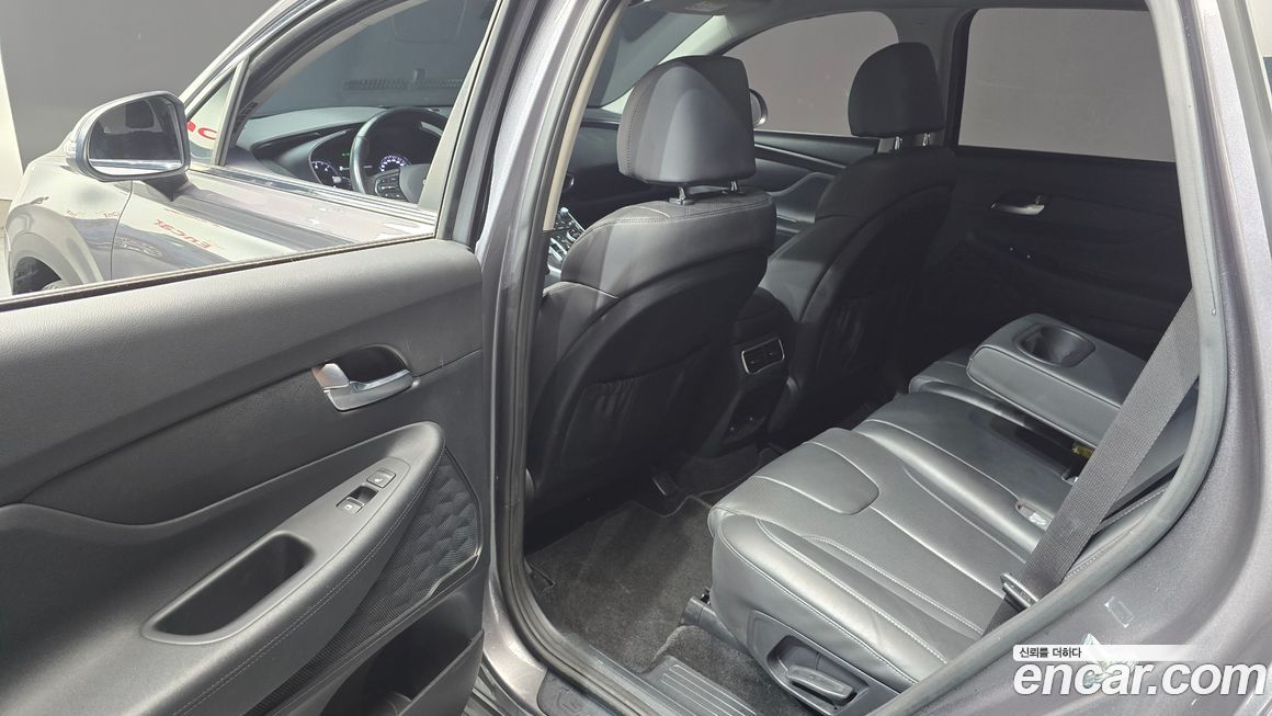 Hyundai Santafe 2023