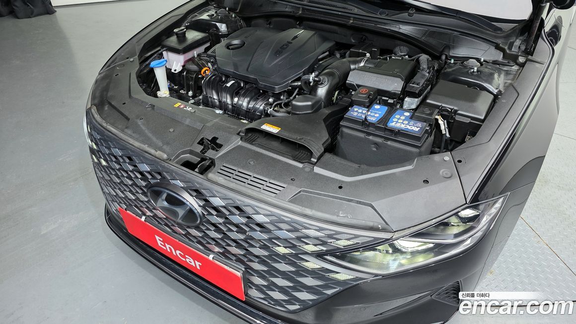 Hyundai Grandeur 2021