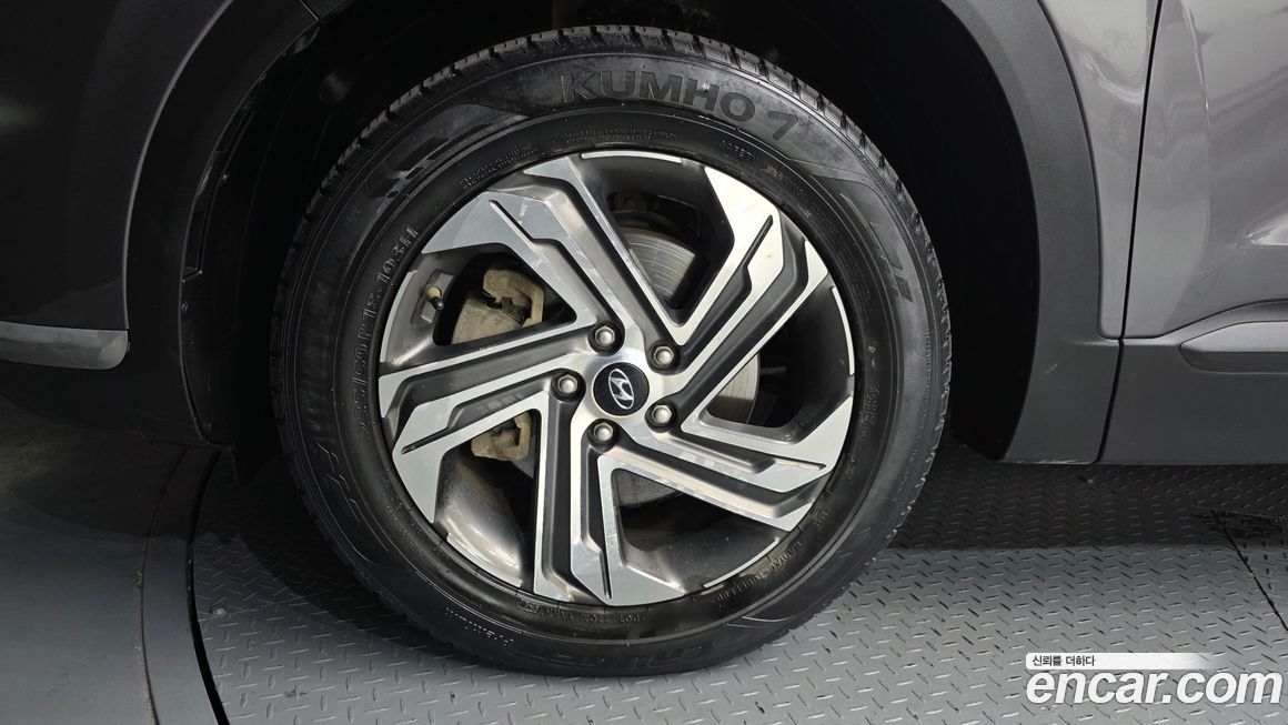 Hyundai Santafe 2022