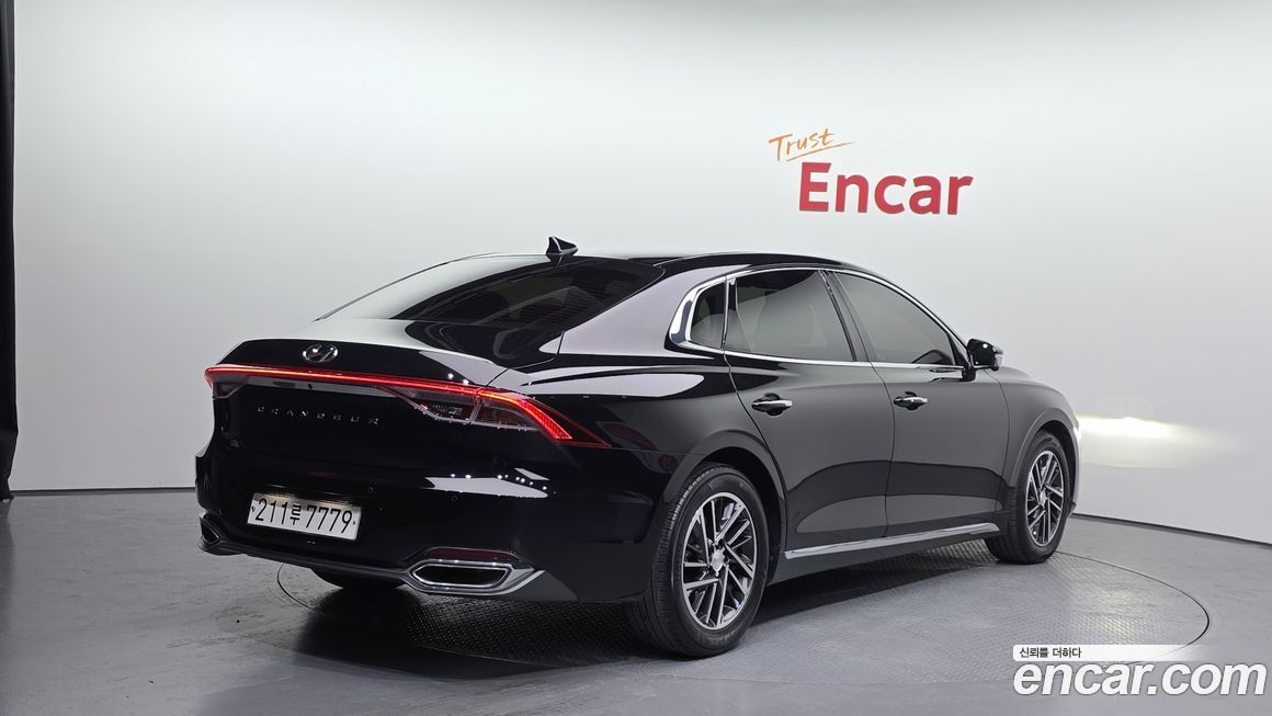 Hyundai Grandeur 2021
