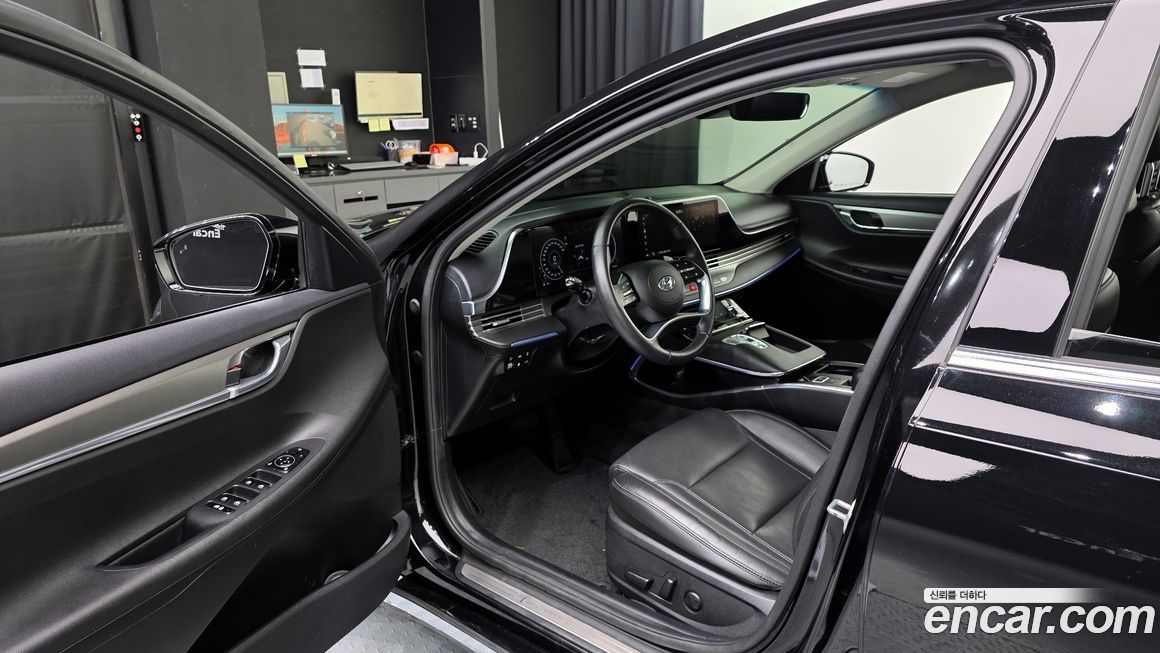 Hyundai Grandeur 2021