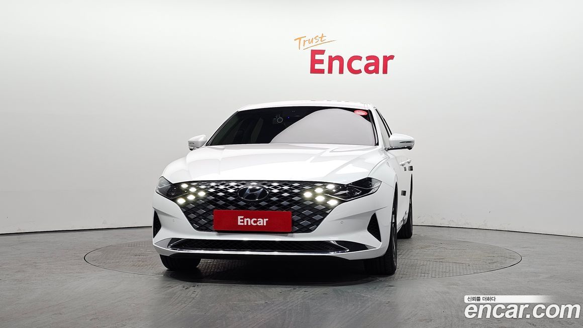 Hyundai Grandeur 2022