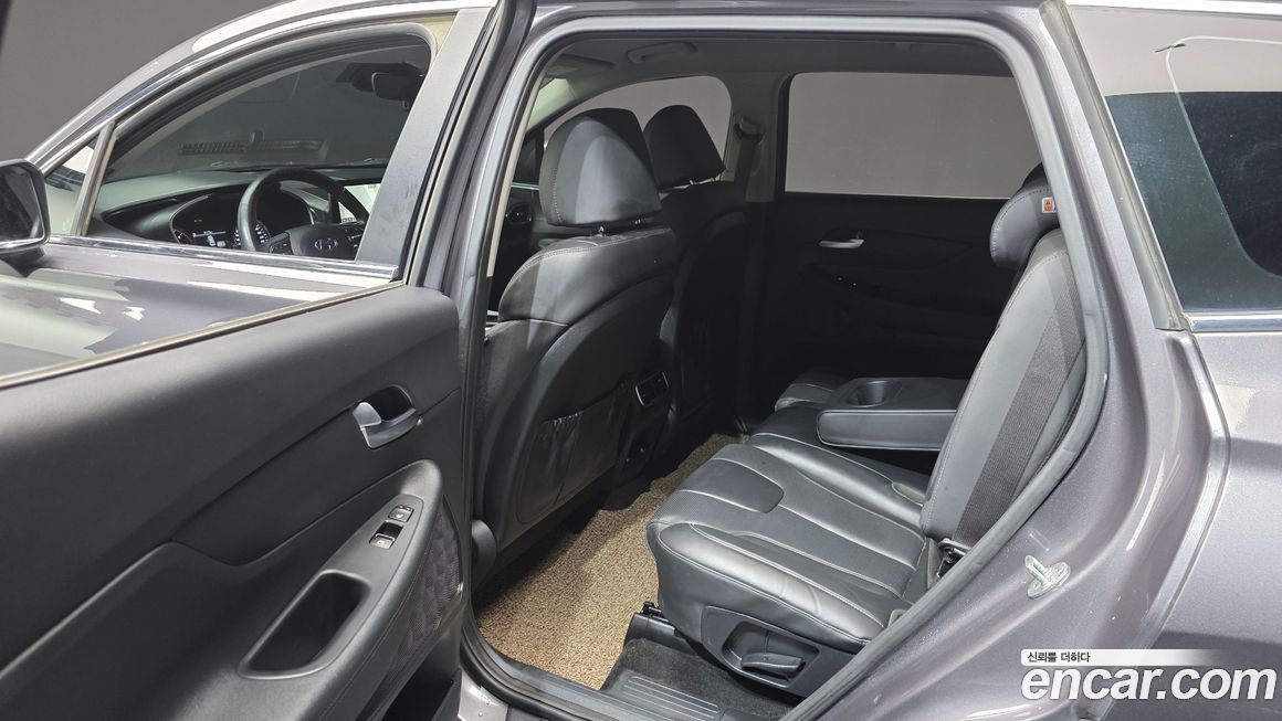 Hyundai Santafe 2022