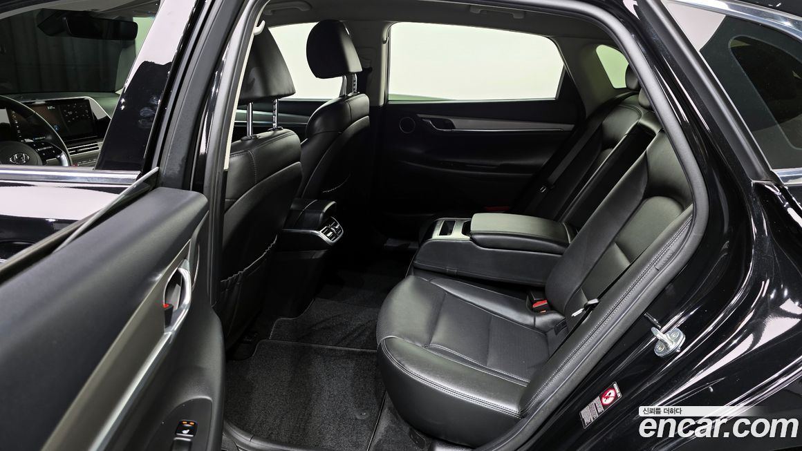 Hyundai Grandeur 2021