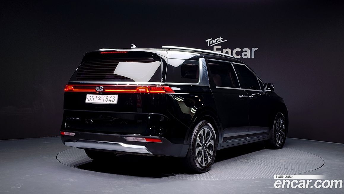 Kia Canival 2021