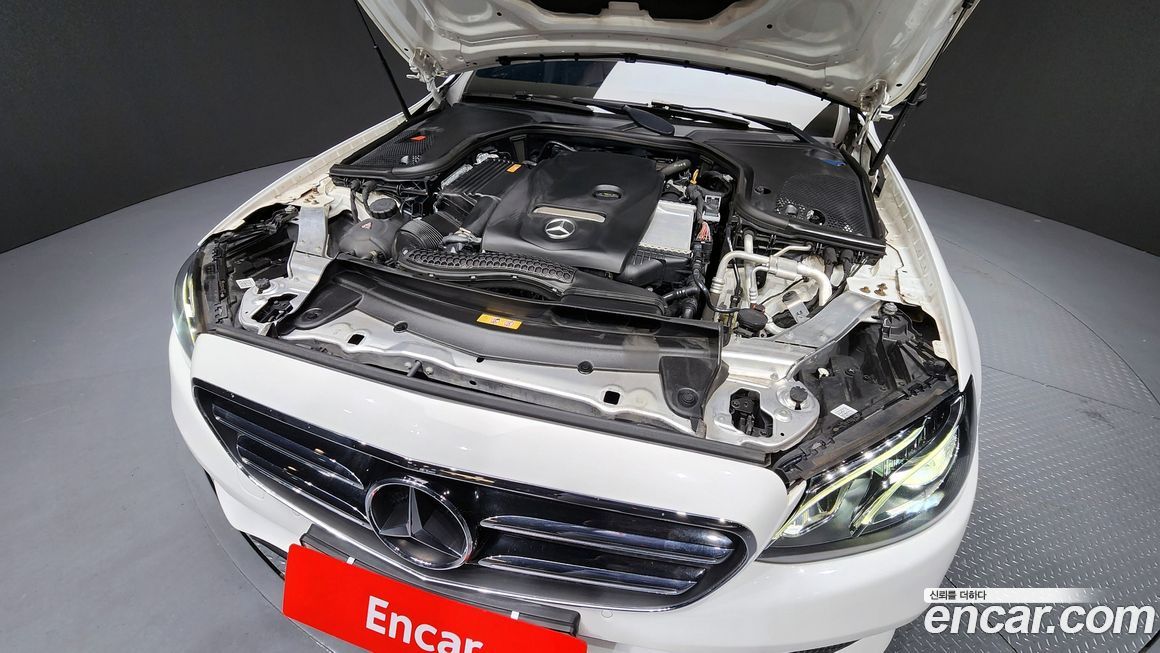 Mercedes-Benz E-Class 2020