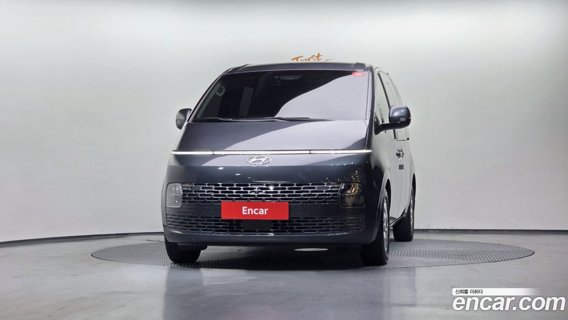 Hyundai Staria 2022