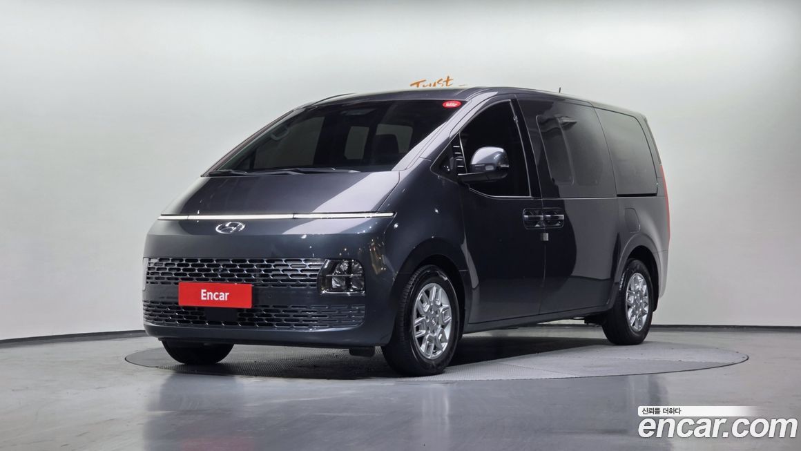 Hyundai Staria 2022