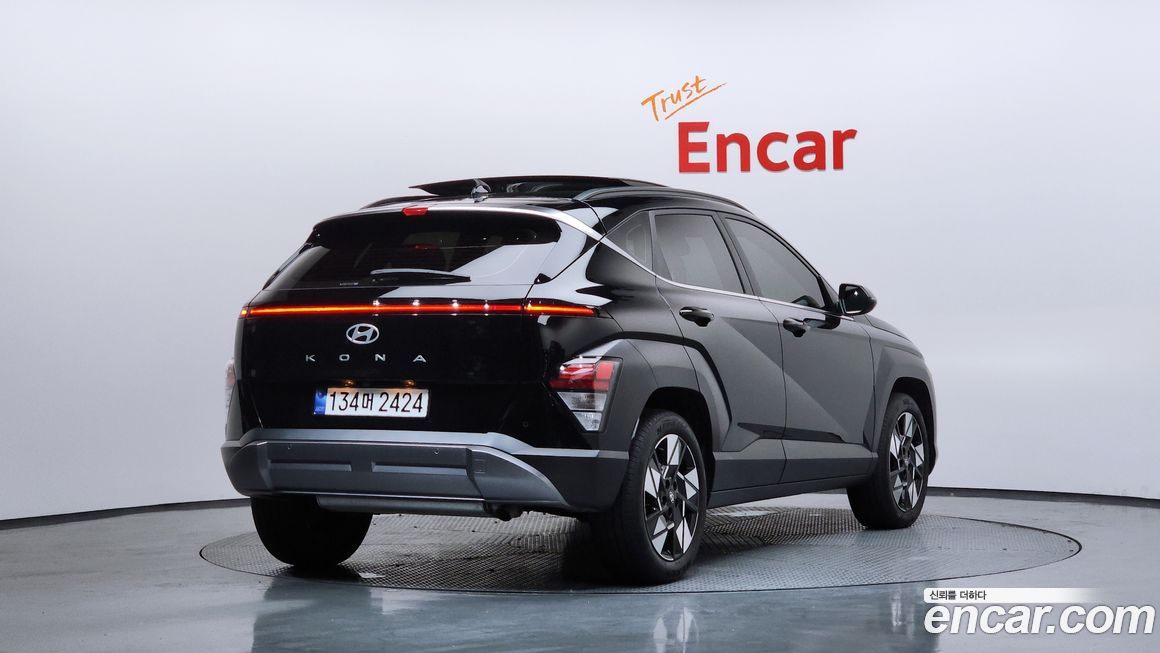 Hyundai Kona 2025
