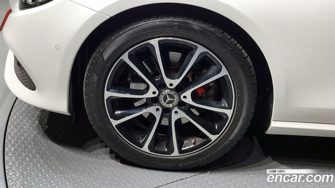 Mercedes-Benz E-Class 2020