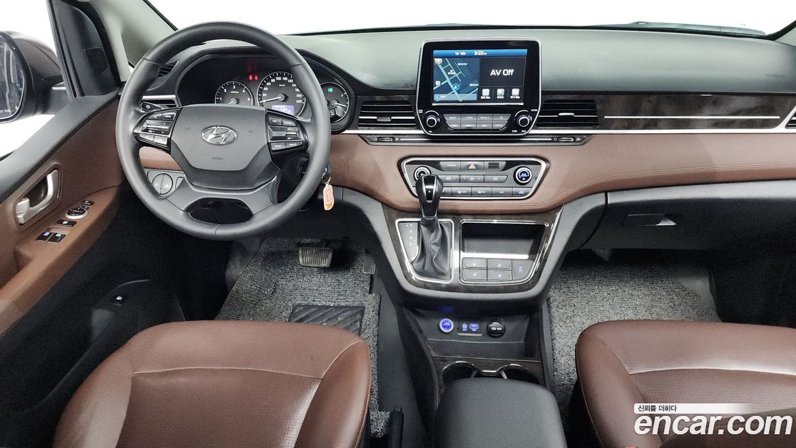 Hyundai Starex 2019
