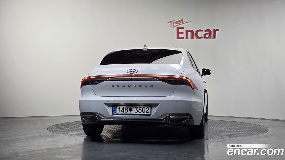 Hyundai Grandeur 2021