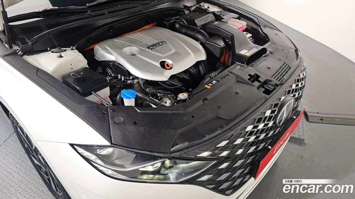 Hyundai Grandeur 2021