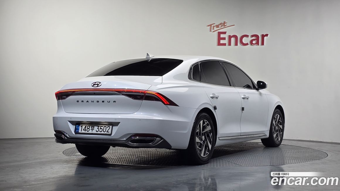 Hyundai Grandeur 2021