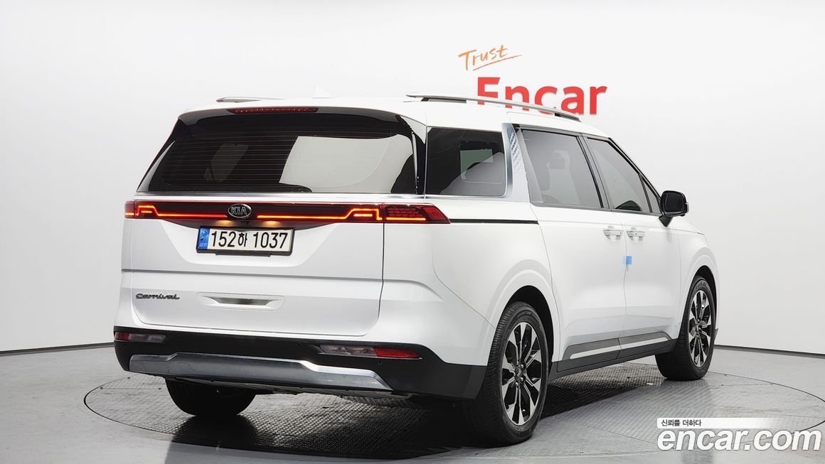 Kia Canival 2021