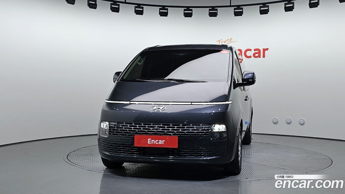 Hyundai Staria 2023