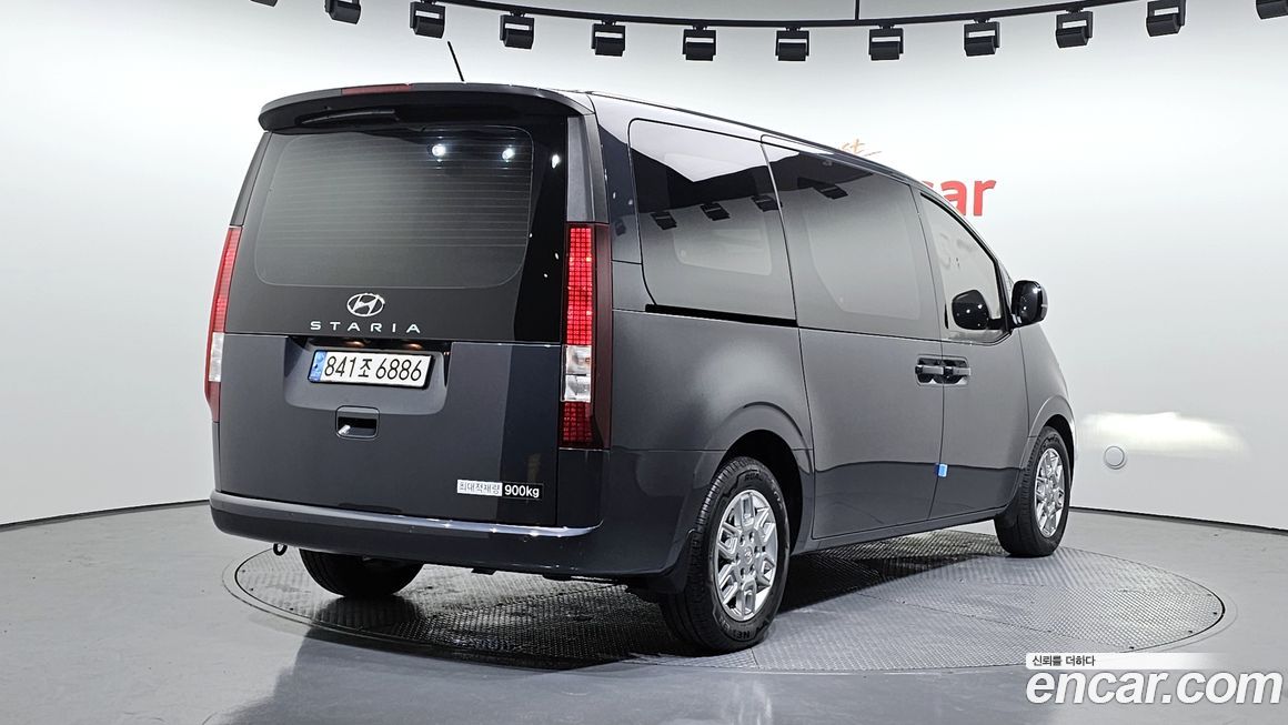 Hyundai Staria 2023