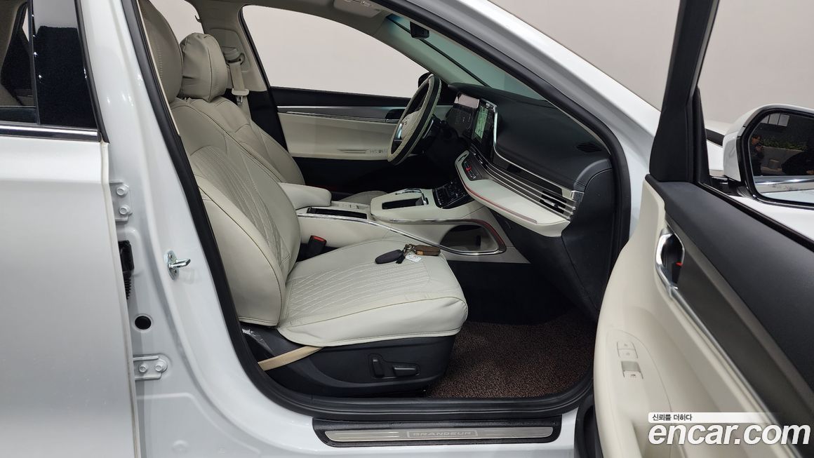 Hyundai Grandeur 2022