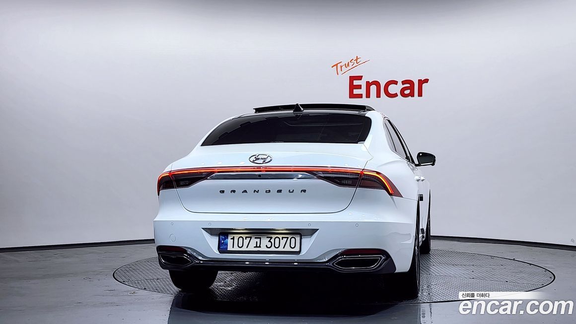 Hyundai Grandeur 2022