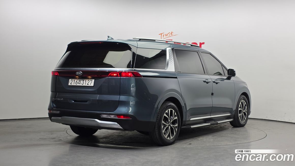 Kia Canival 2021