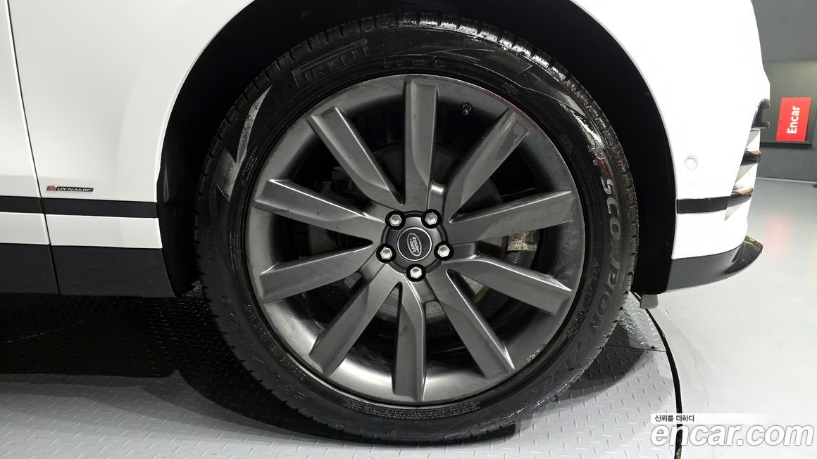 Land Rover Range Rover Velar 2018