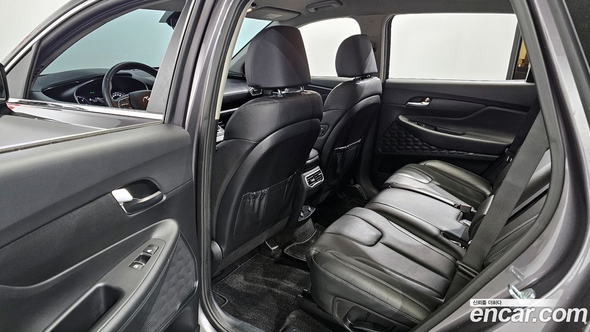 Hyundai Santafe 2022