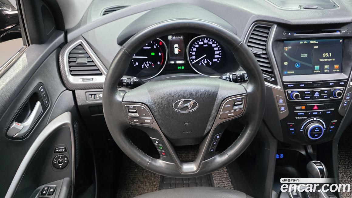 Hyundai Santafe 2016