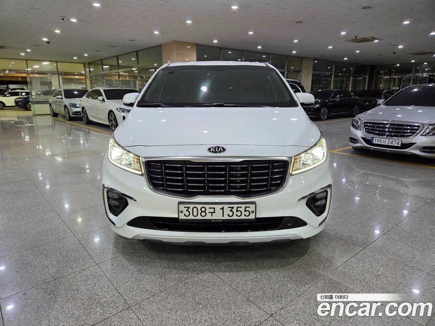 Kia Canival 2019