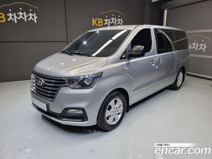Hyundai Starex 2019