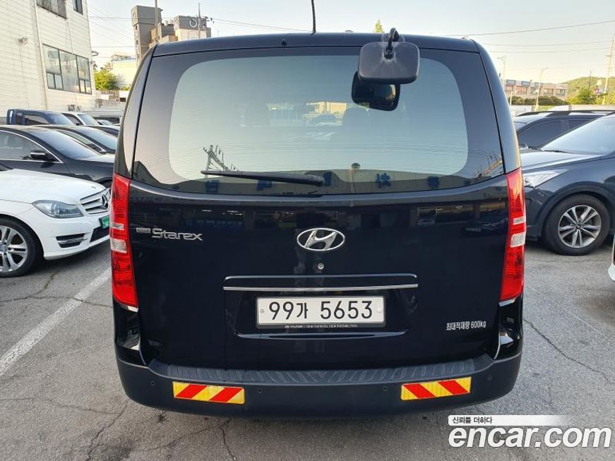 Hyundai Starex 2021