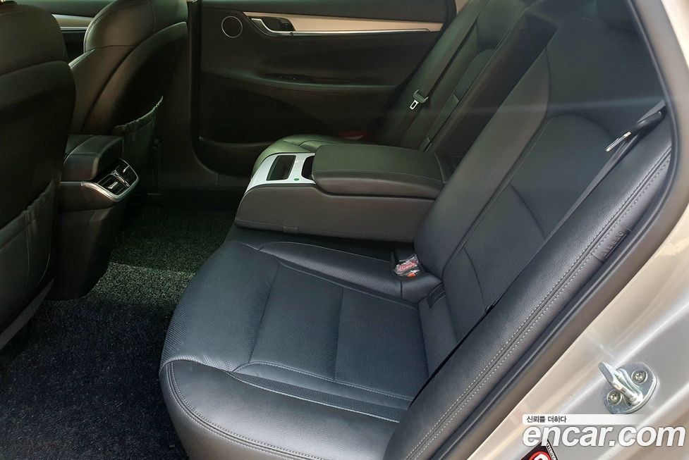 Hyundai Grandeur 2021