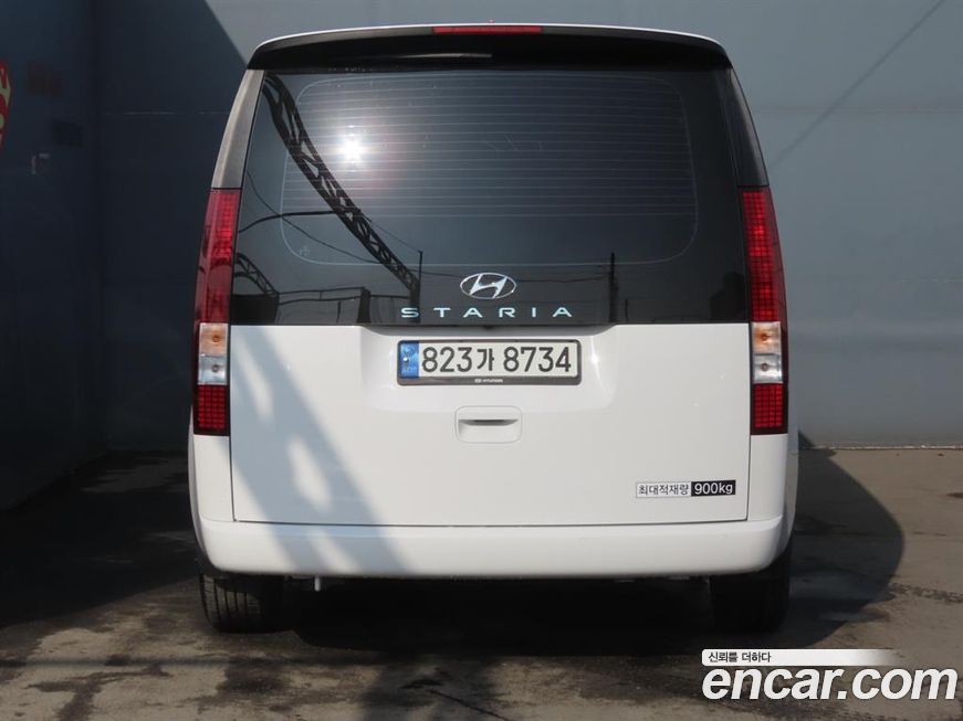 Hyundai Staria 2023