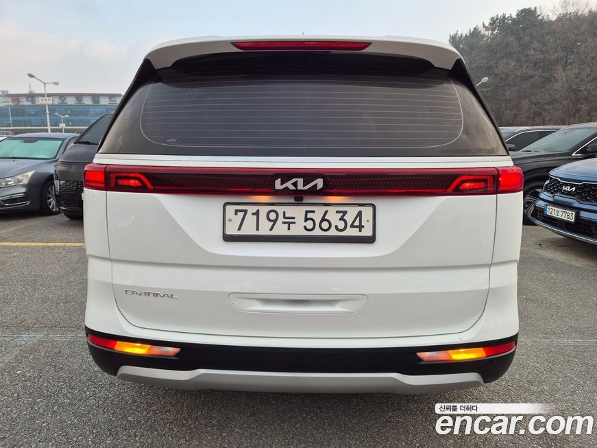Kia Canival 2023