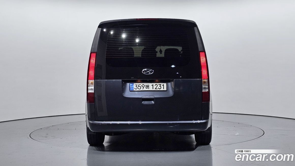 Hyundai Staria 2022