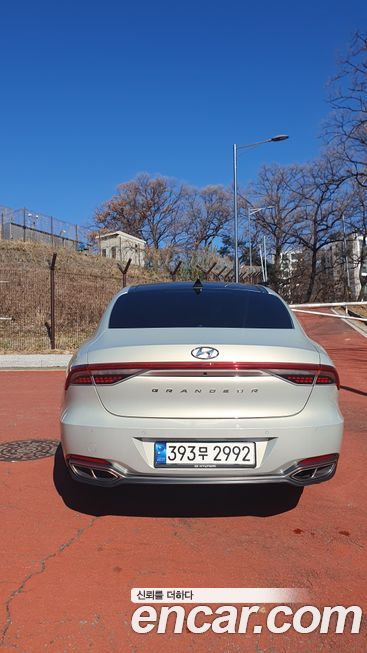 Hyundai Grandeur 2022