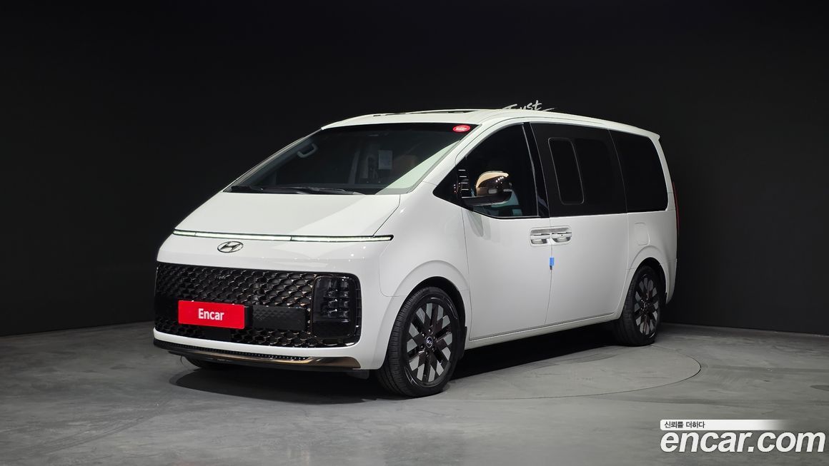 Hyundai Staria 2023