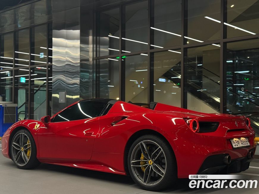 Ferrari 488 2019