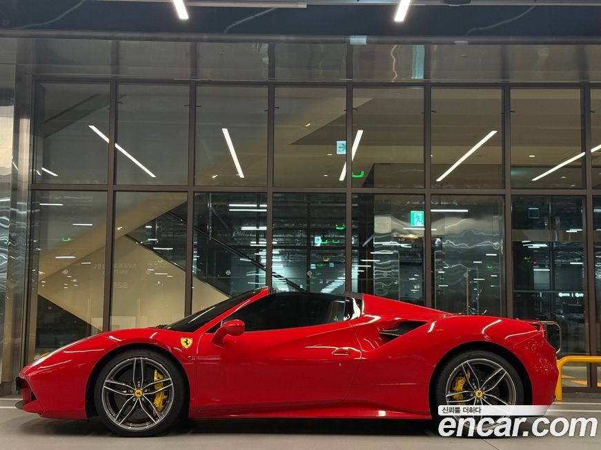 Ferrari 488 2019