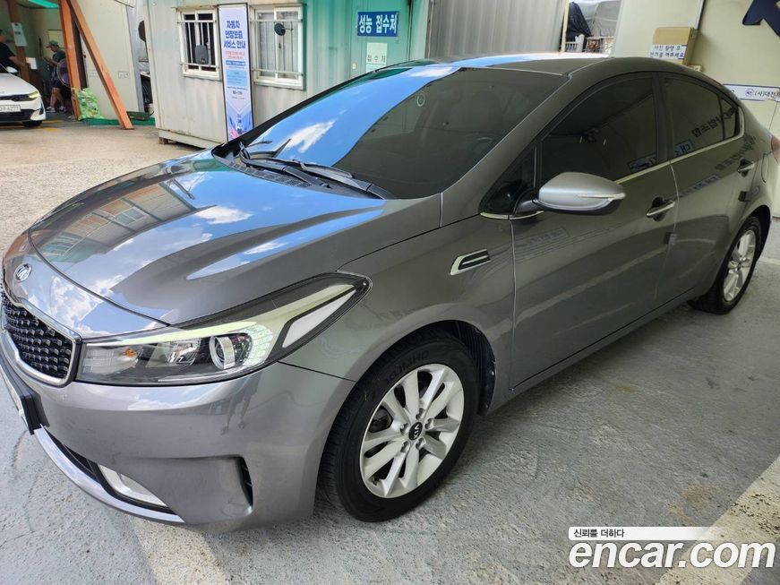 Kia K3 2016