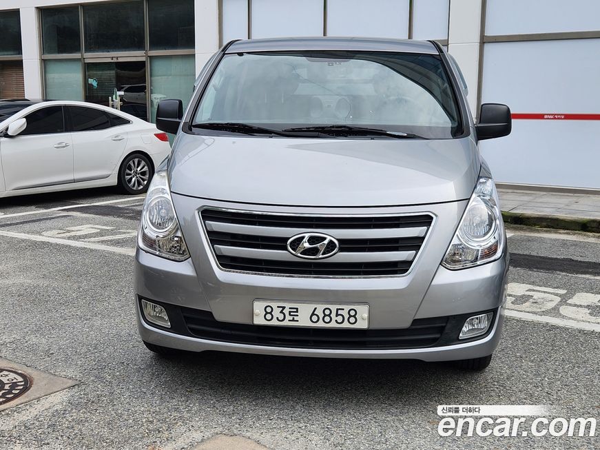 Hyundai Starex 2016